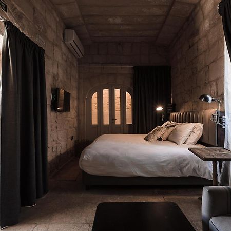 Talbot & Bons Bed & Breakfast Gudja Экстерьер фото